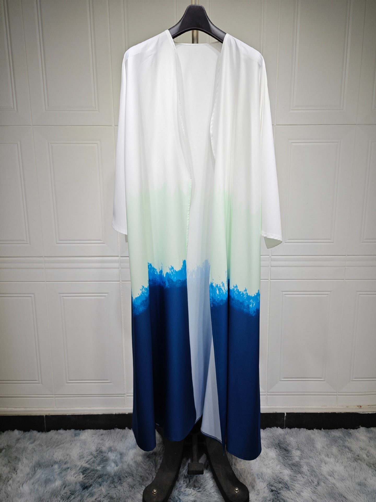 Manteau-Cape Tie-Dye – Fluidité & Charme au Quotidien