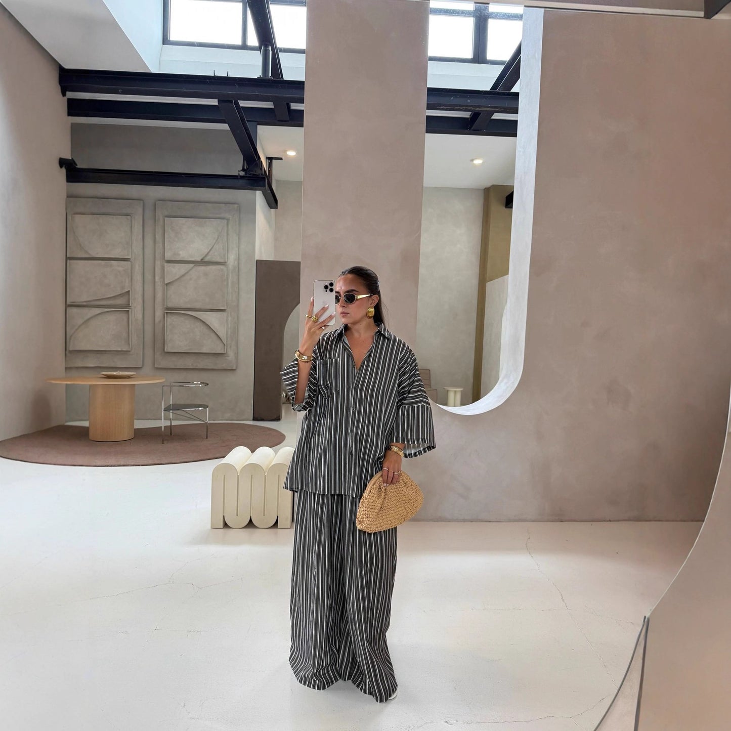 Élégance Rayée – Chemise Casual & Pantalon Palazzo