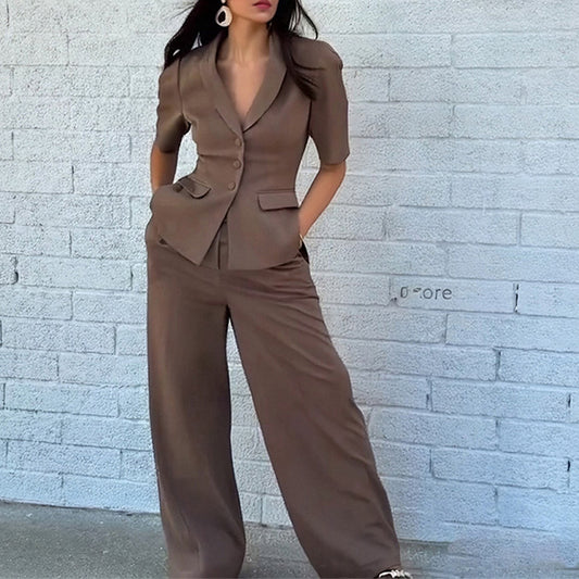 Ensemble Slim Taille Cintrée – Élégance & Sobriété